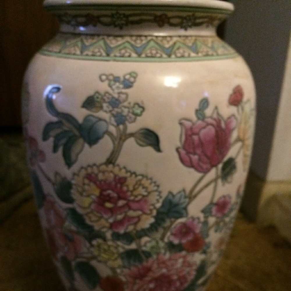 Floral vase